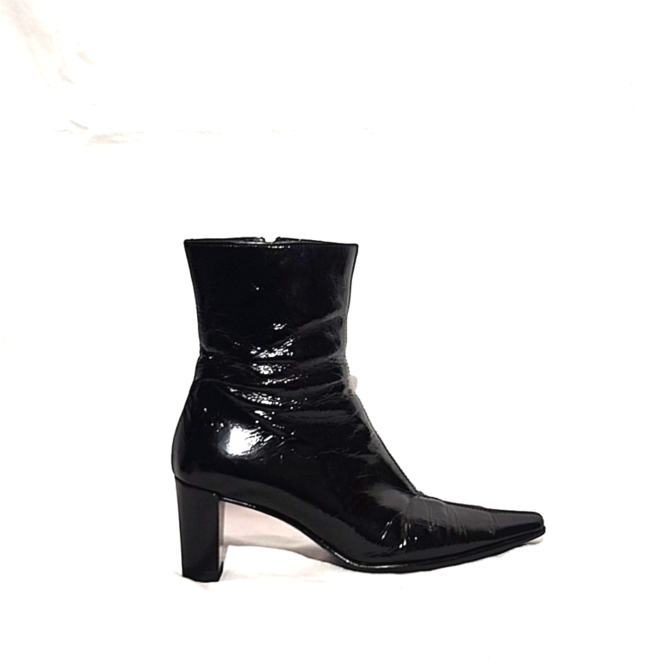 Aquatalia Black Patent Leather Mid-Calf Heeled Boots, Size 5½